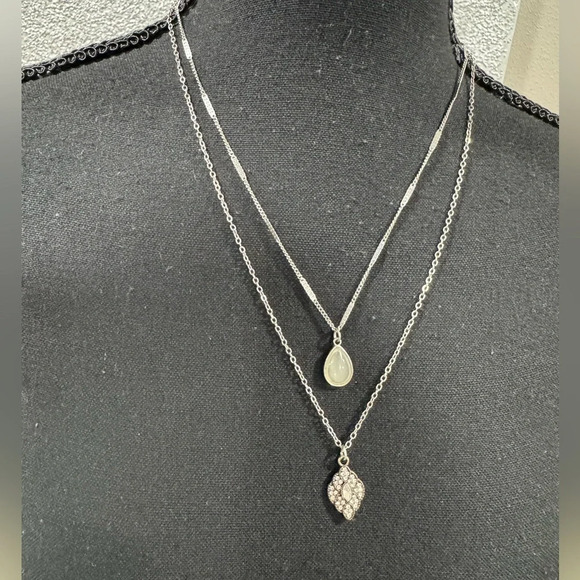 Maurice’s Necklace Set - Picture 1 of 2